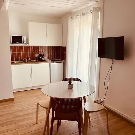 Le Nid Des Salins - & Terrasse Hyères